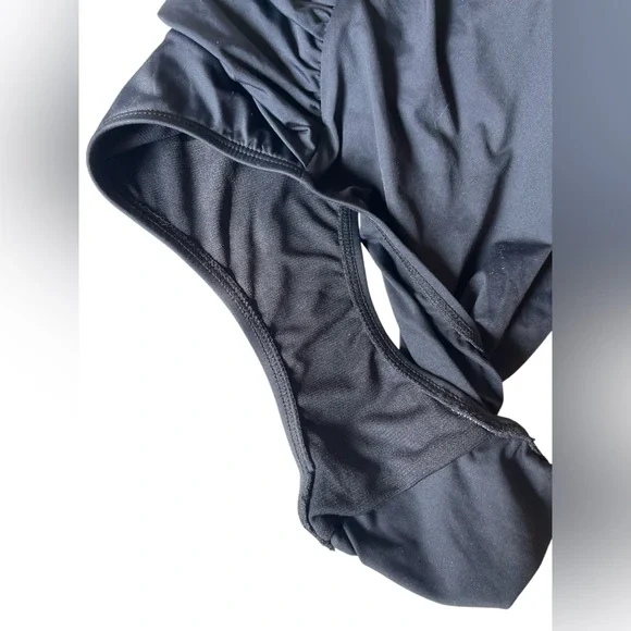 Lauren Ralph Lauren Halter One-Piece Swimsuit - Picture 6 of 7